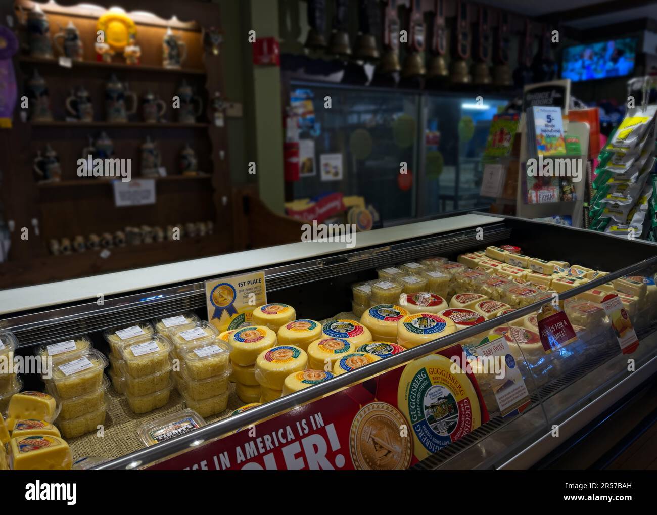Amish butter cheese hires stock photography and images Alamy