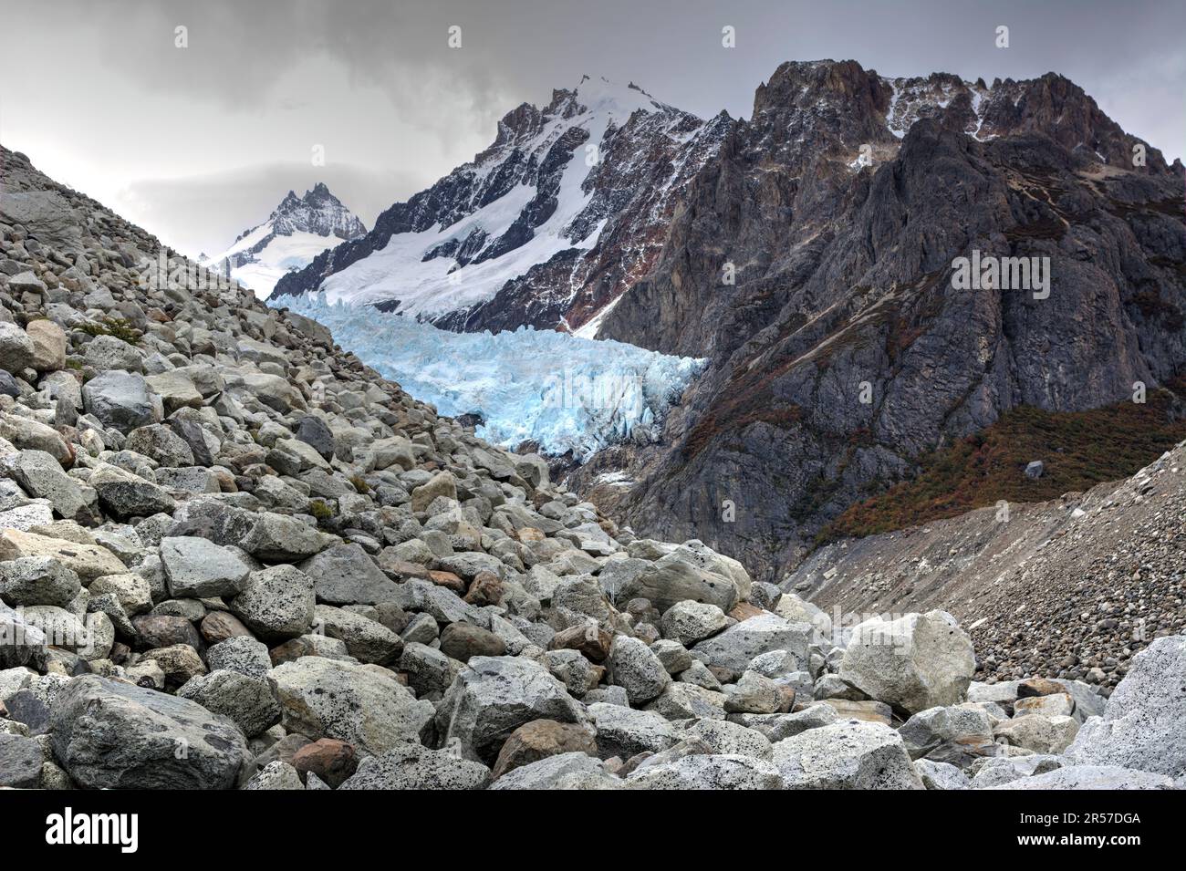 Mirador del Glaciar Piedras blancas in