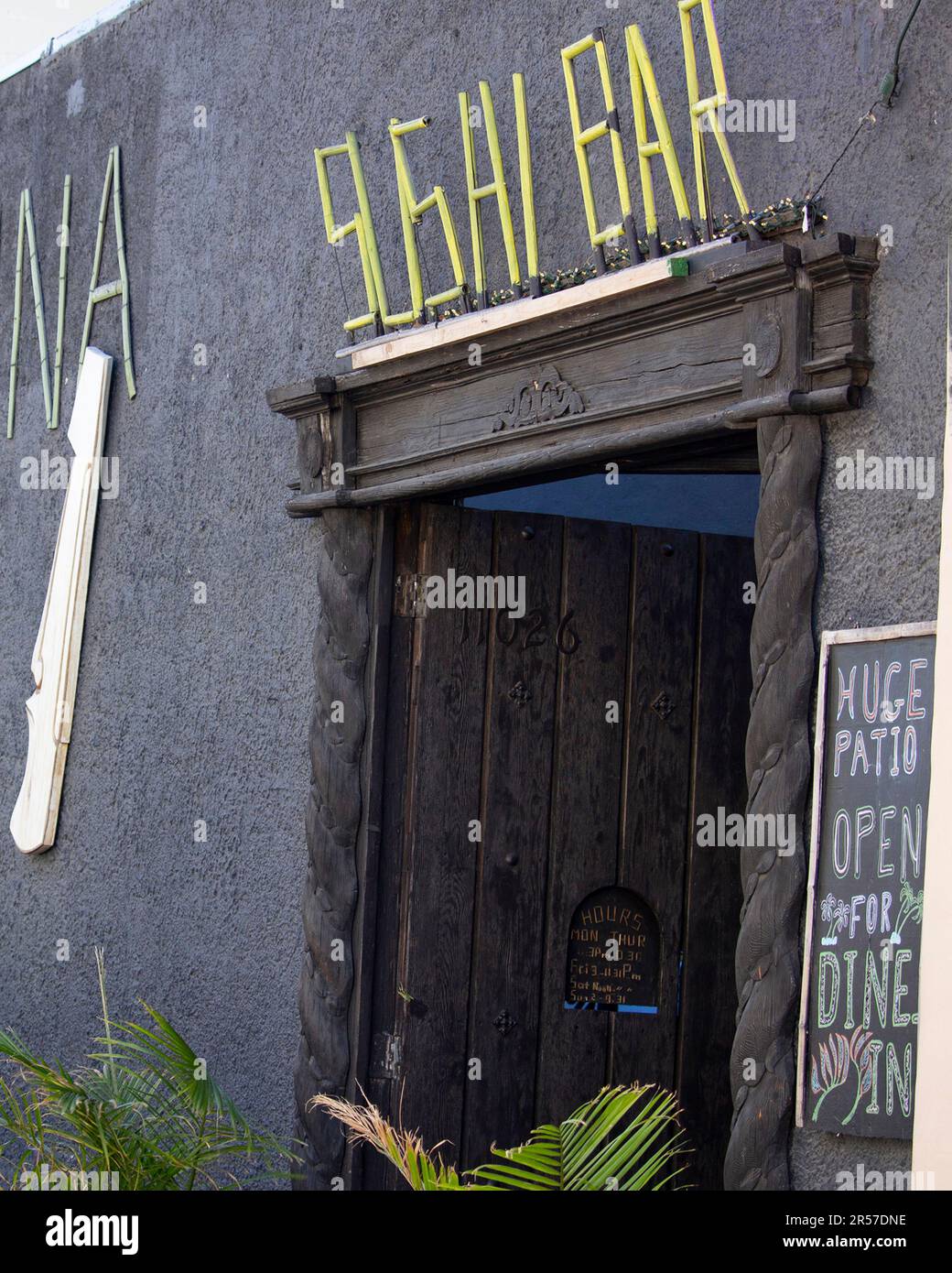 A sign promoting the outdoor dining area at Kahuna Tiki Sushi Bar in North Hollywood, Calif., on Saturday, Feb. 20, 2021. Photo by Raquel G. Frohlich. Stock Photo