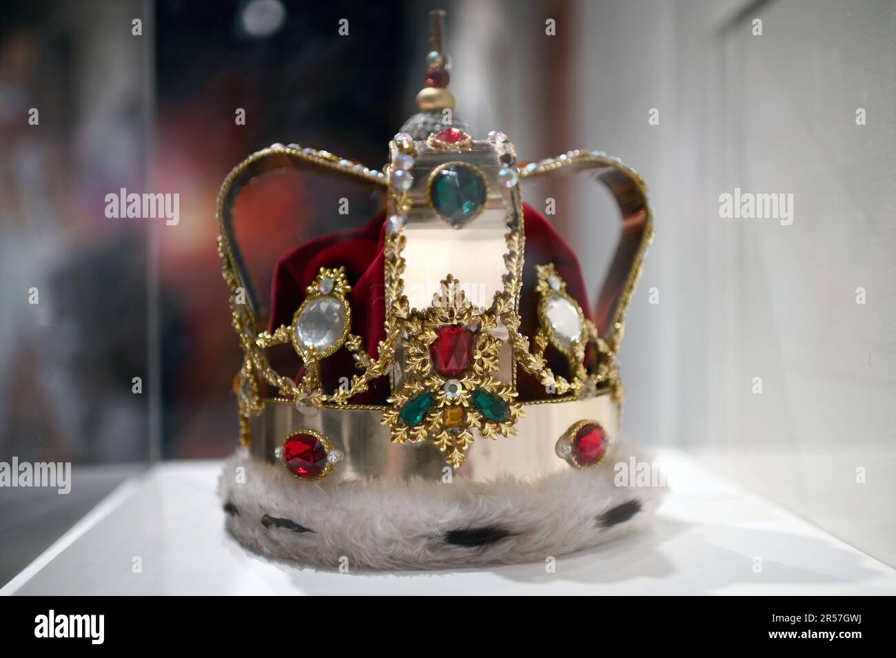 Freddie mercury sothebys auction hires stock photography and images