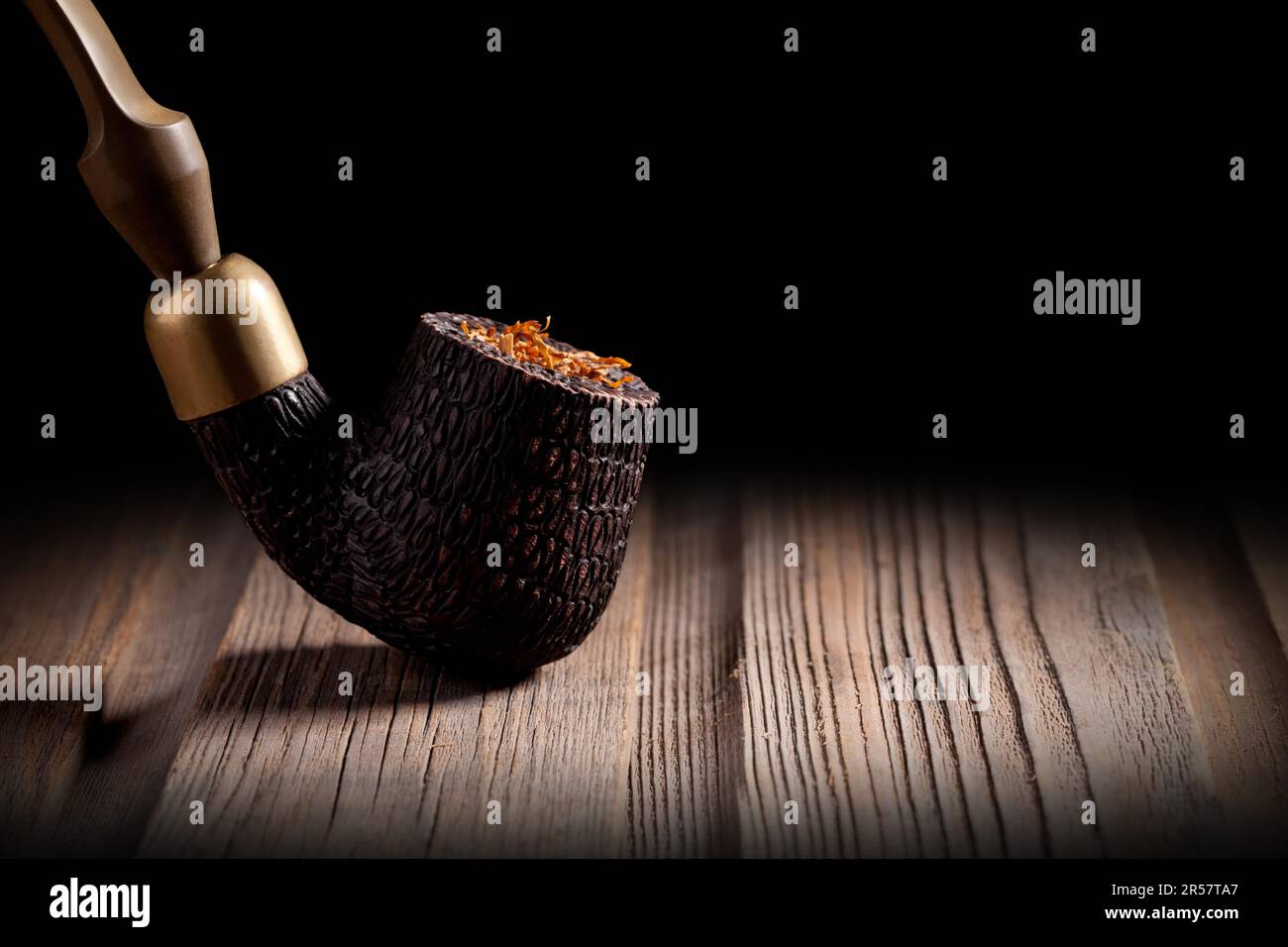 Wooden Pipe and Tobacco Stock Photo Alamy