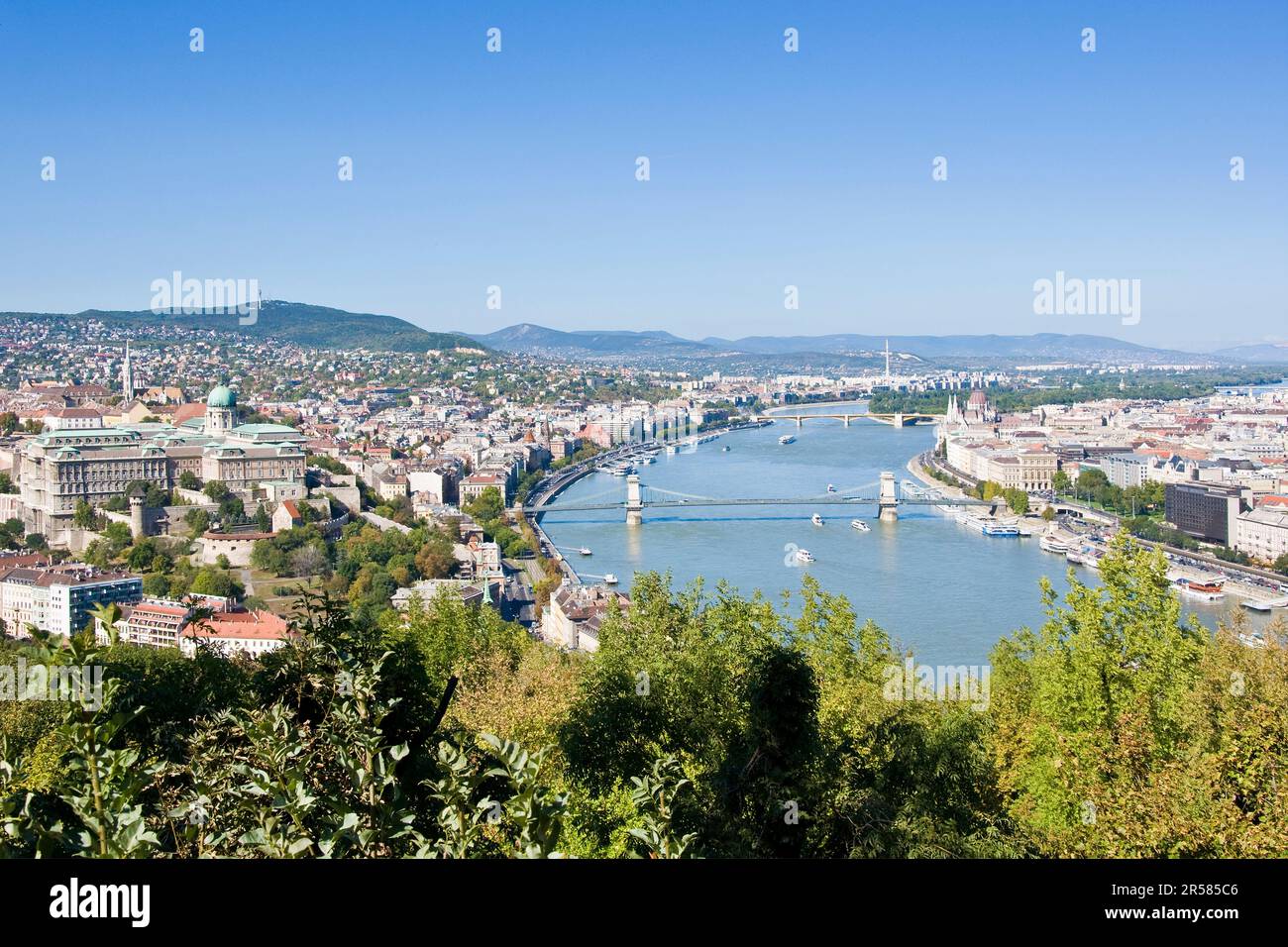 Gellert hill budapest hi-res stock photography and images - Alamy