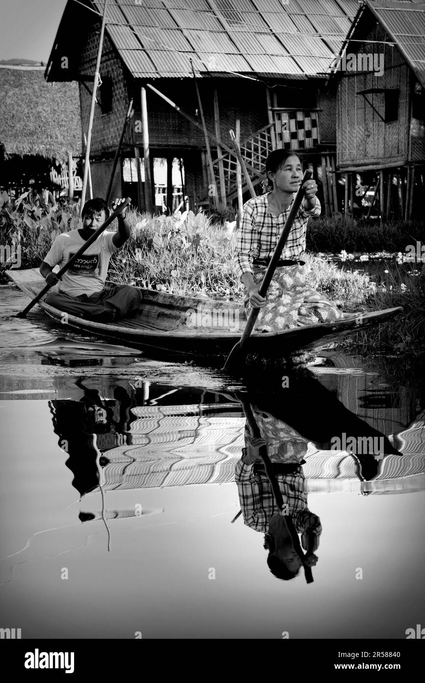 Myanmar. Inle lake. Traditional house on stilts Stock Photo Alamy