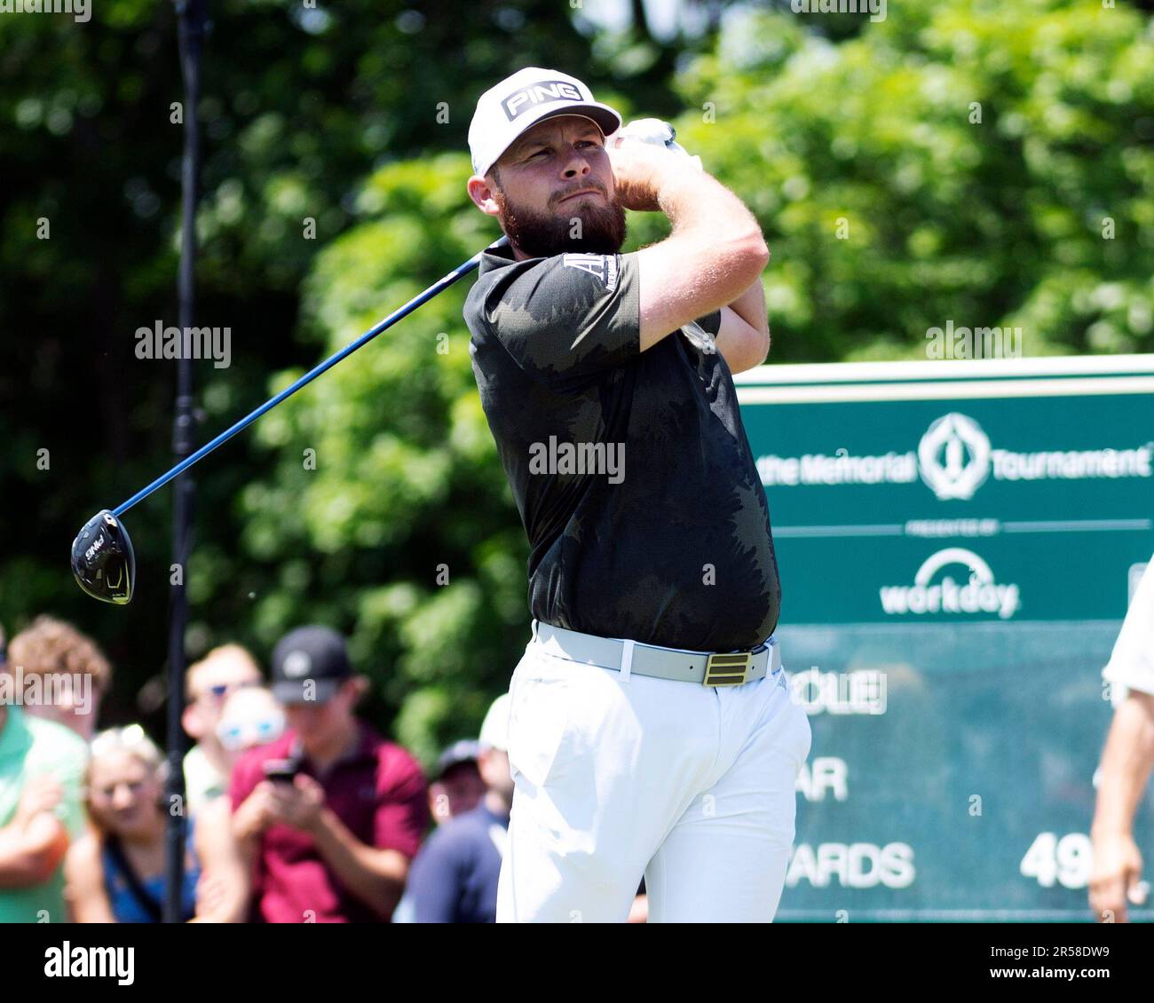 Dublin, Ohio, USA. 1st June, 2023. Tyrell Hatton (ENG) drives off the