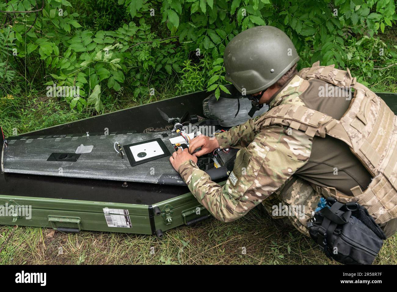 Ukraine. 31st May, 2023. Member of Ukrainian Army Forces handles Aviation Systems of Ukraine Valkyrja drone designed and produced in Ukraine used for reconnaissance of Russian positions in undisclosed location near town of New York Donetsk region (Photo by Lev Radin/Pacific Press) Credit: Pacific Press Media Production Corp./Alamy Live News Stock Photo