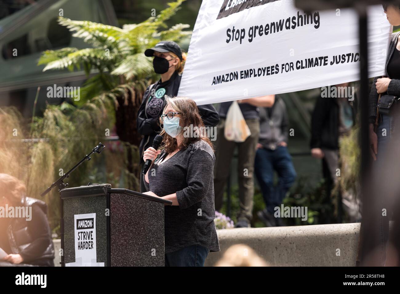 Seattle, USA. 31 May, 2023. Amazon corporate employees walk out of ...