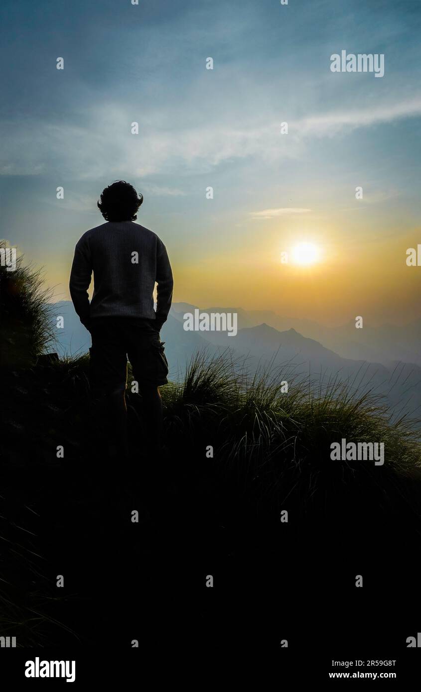 Kolukkumalai Sunrise View Point Munnar - Idukki, Kerala Stock Photo - Alamy