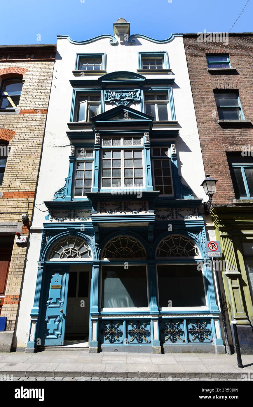 A beautiful heritage building on 10 Anglesea street in Temple Bar, Dublin, Ireland. Stock Photo