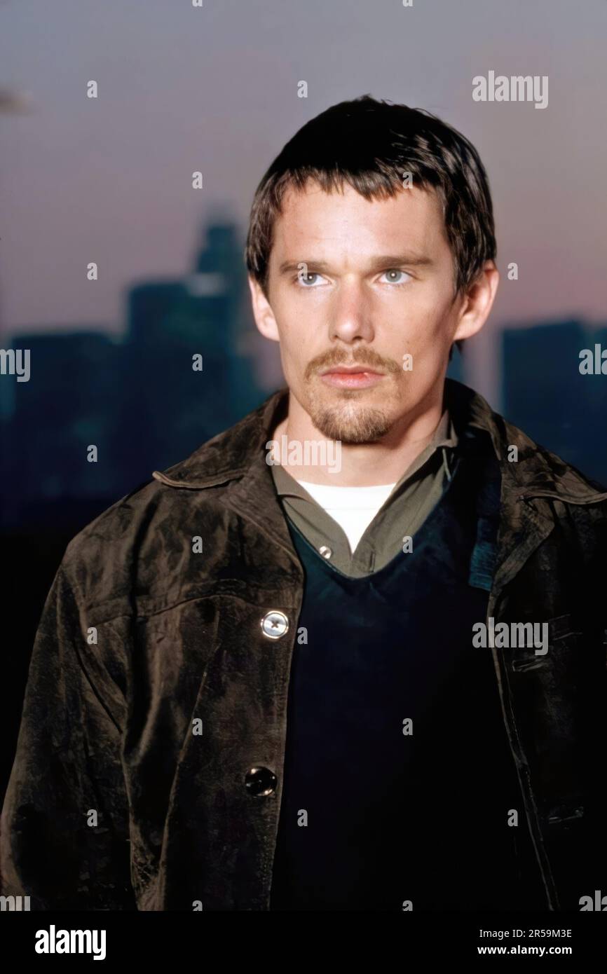 ETHAN HAWKE in TRAINING DAY (2001), directed by ANTOINE FUQUA. Credit