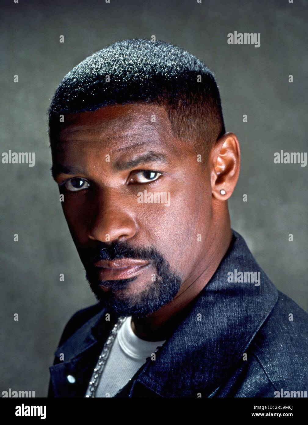 DENZEL WASHINGTON in TRAINING DAY (2001), directed by ANTOINE FUQUA