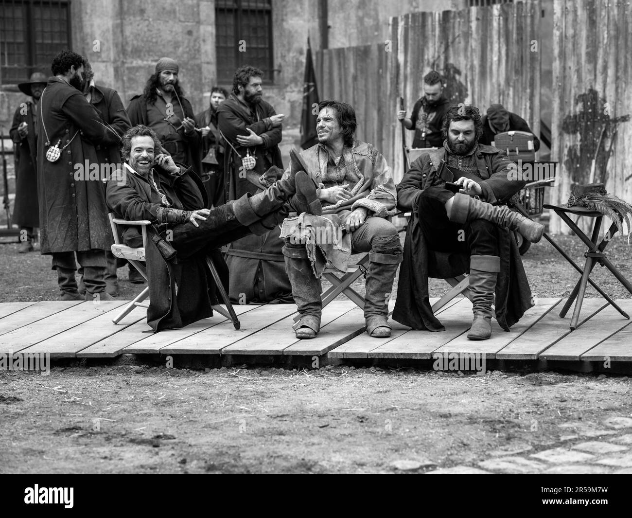 ROMAIN DURIS, PIO MARMAI and FRANÇOIS CIVIL in THREE MUSKETEERS, THE: D'ARTAGNAN (2023) -Original title: TROIS MOUSQUETAIRES, LES: D'ARTAGNAN-, directed by MARTIN BOURBOULON. Credit: Pathé / Chapter 2 / Album Stock Photo