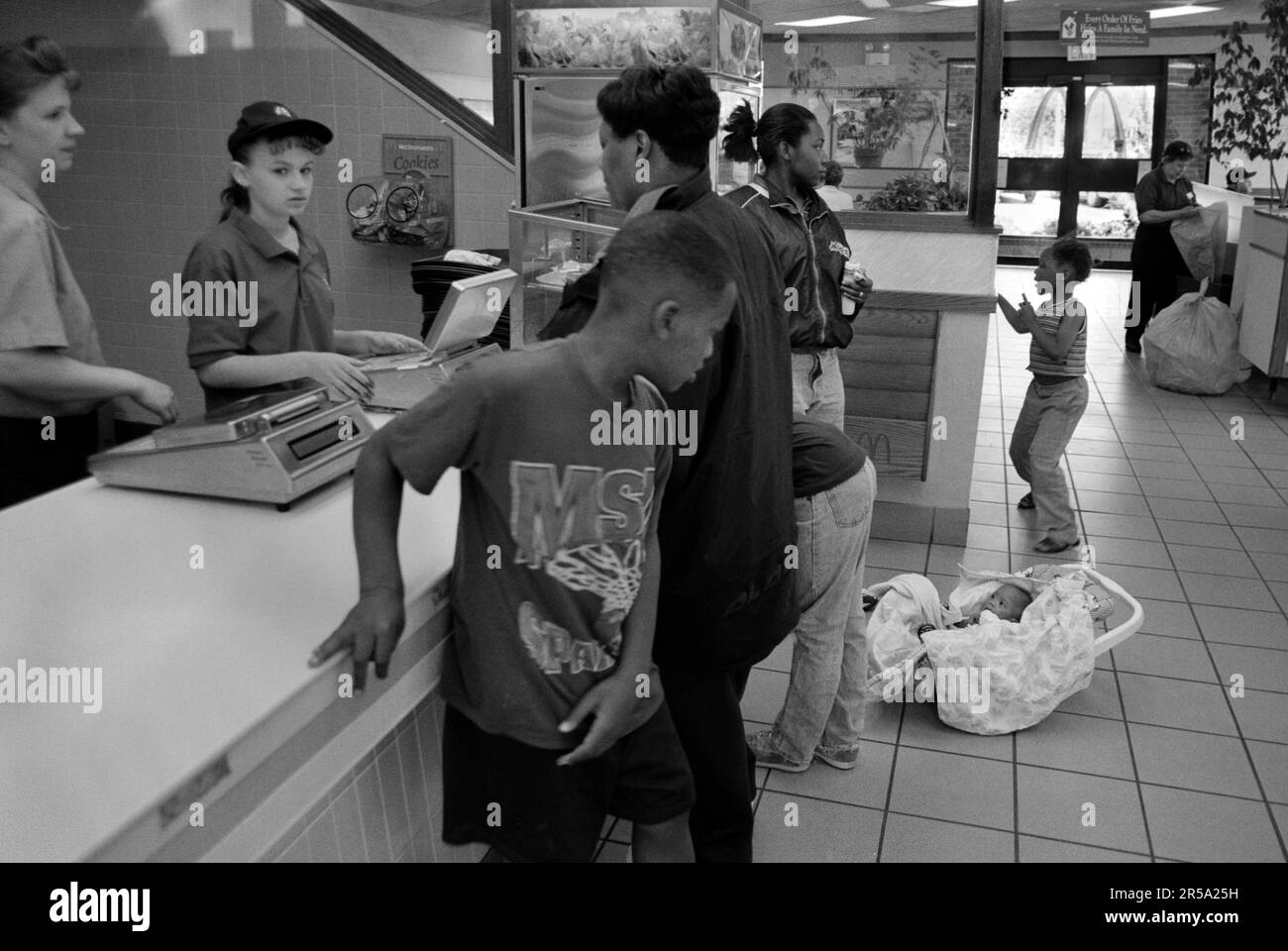 The struggles of a single mom making minimum wage Stock Photo Alamy