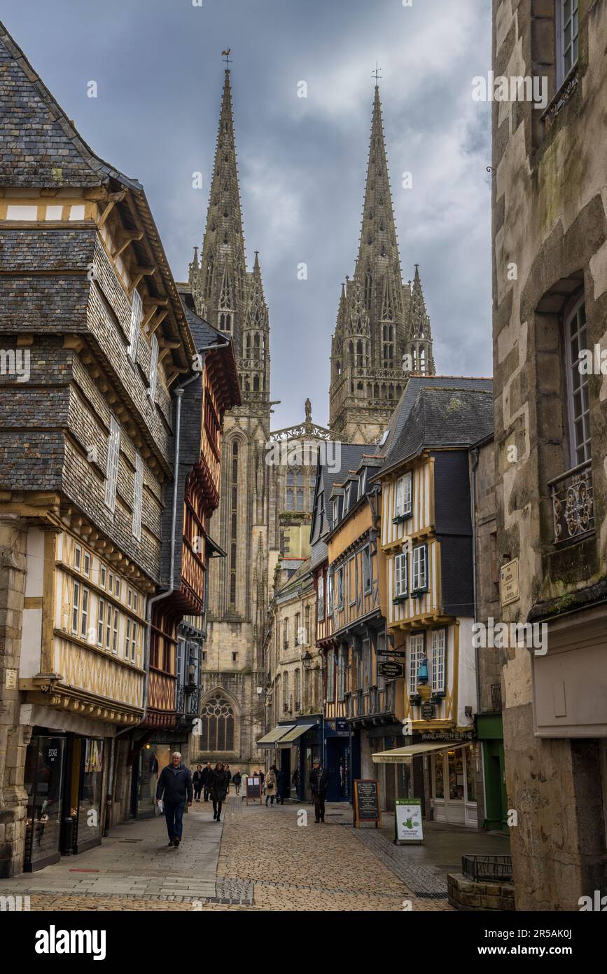 The old narrow streets of Quimper, Brittany, France Stock Photo