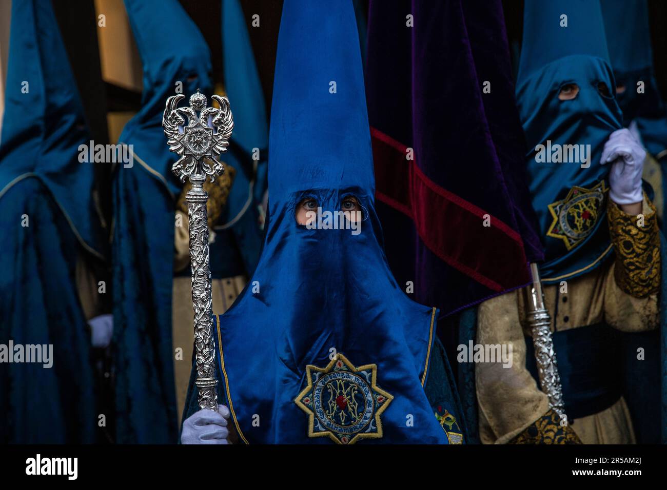 Bleus hi-res stock photography and images - Alamy