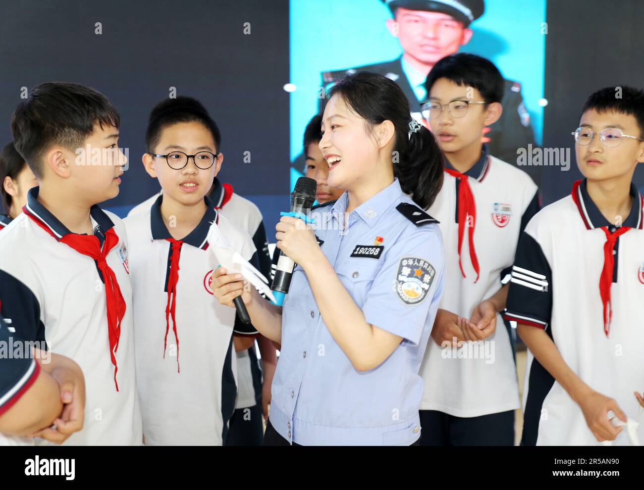 QINGDAO, CHINA - JUNE 2, 2023 - Police perform stick-fighting skills in  Qingdao, East China's Shandong province, June 2, 2023. (Photo by CFOTO/Sipa  USA Stock Photo - Alamy