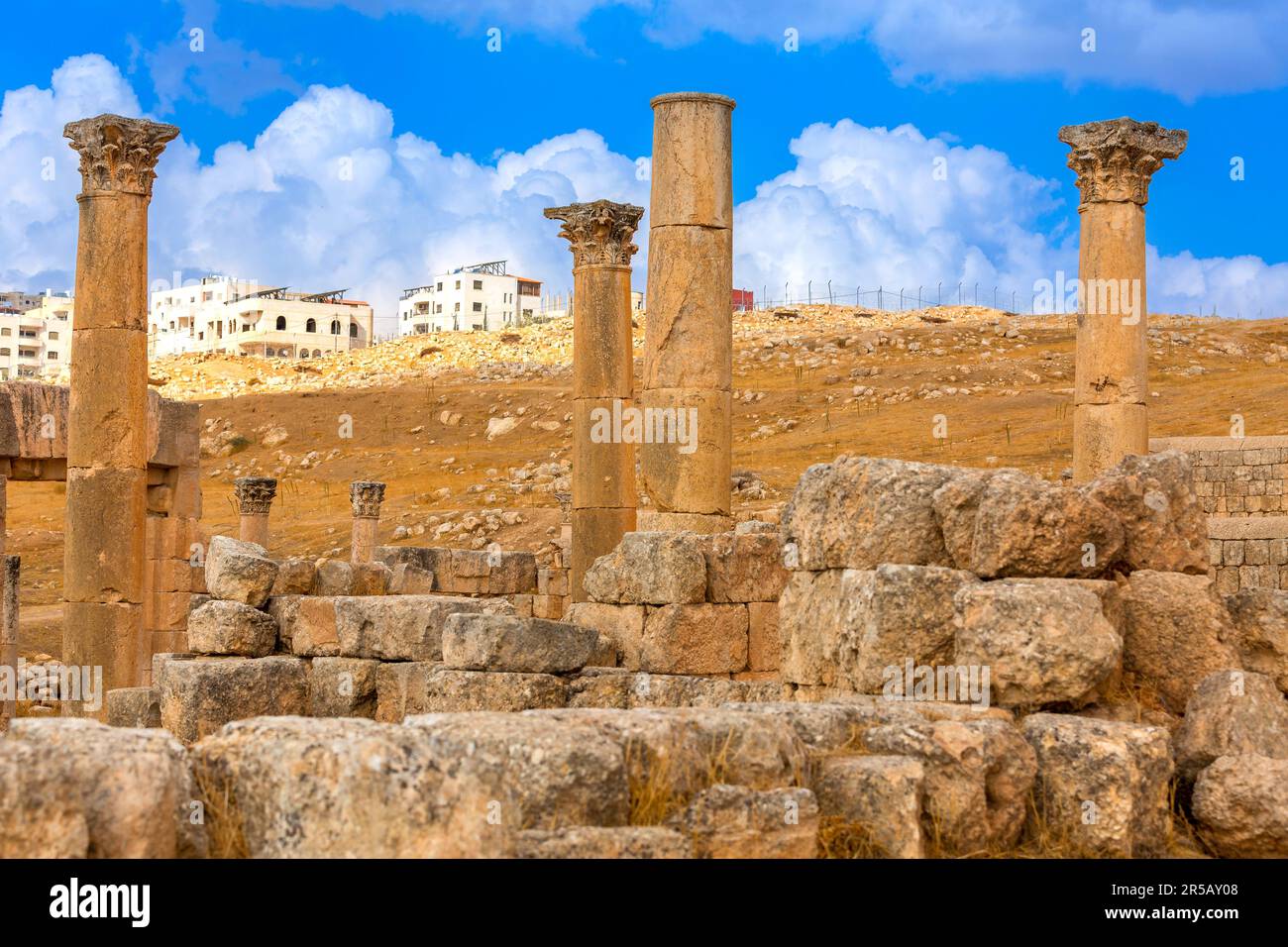 Jerash Gerasa, Jordan, ancient roman columns and ruins Stock Photo - Alamy