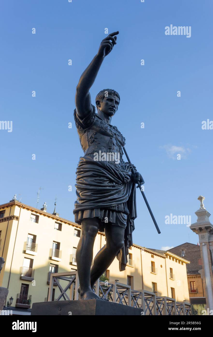Statue of Caesar Augustus, Zaragoza, Aragon, Spain. Founder of Caesaraugusta, modern-day Zaragoza. Stock Photo