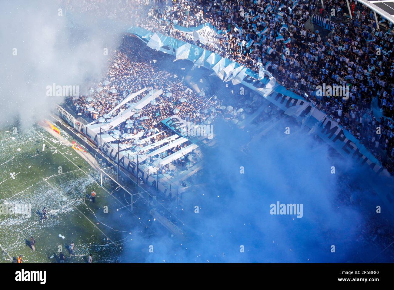 Avellaneda, Argentina, 2, October, 2011.Impressive celebration of Racing Club fans in the preview of the match between Racing Club and Club Atletico I Stock Photo