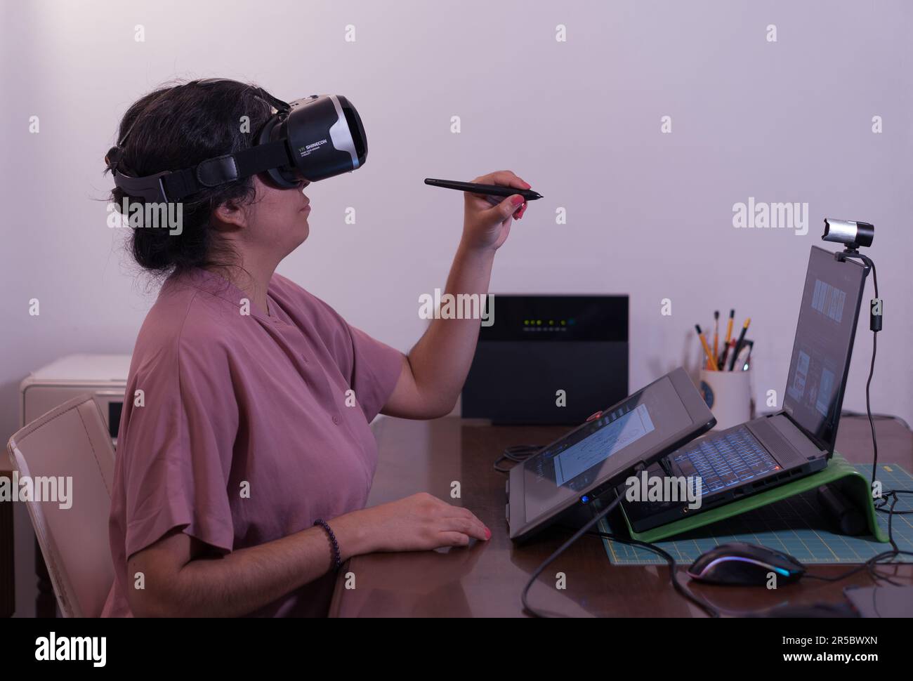 Female Virtual Reality Artist. Developer Wearing VR Headset Create