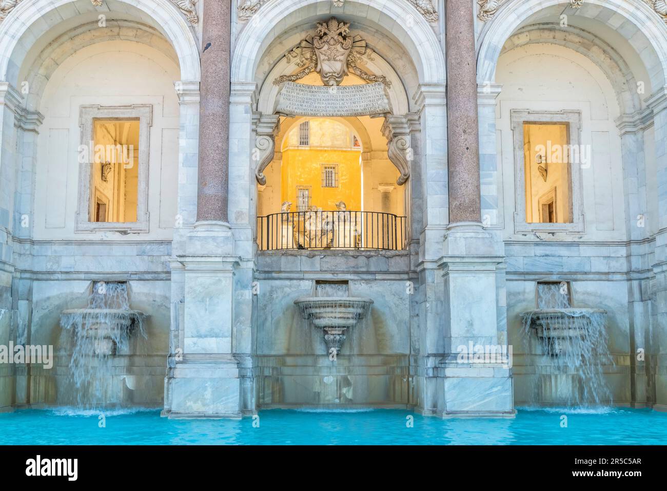 The famous Fontanone in Rome Stock Photo - Alamy