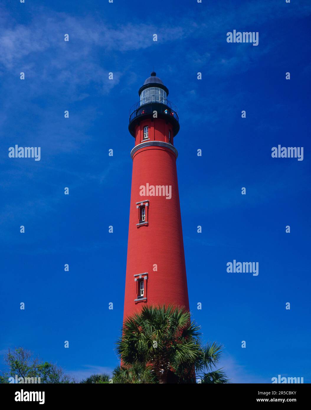 Lighthouse, Ponce de Leon Inlet Lighthouse (1887), USA, Florida, south