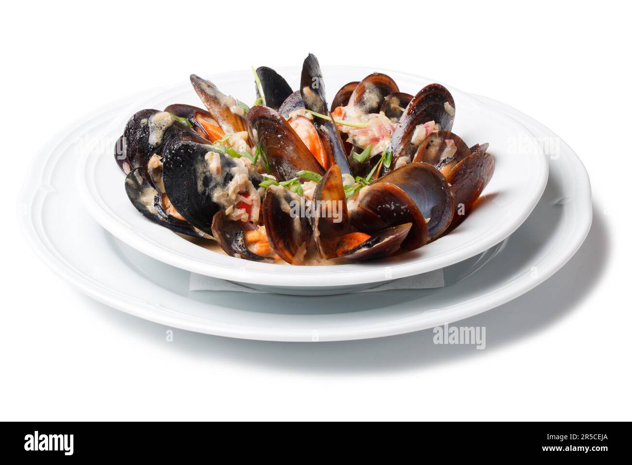 Fresh mussels in white wine sauce, with garlic, onion Stock Photo Alamy