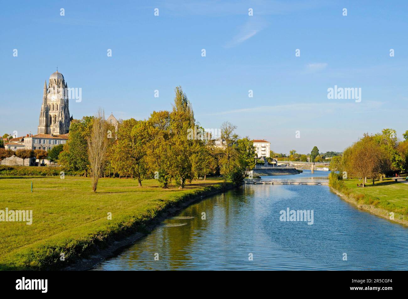 Saint-Pierre Cathedral, Charente River, Saintes, Charente-Maritime Department, Poitou-Charentes, France Stock Photo