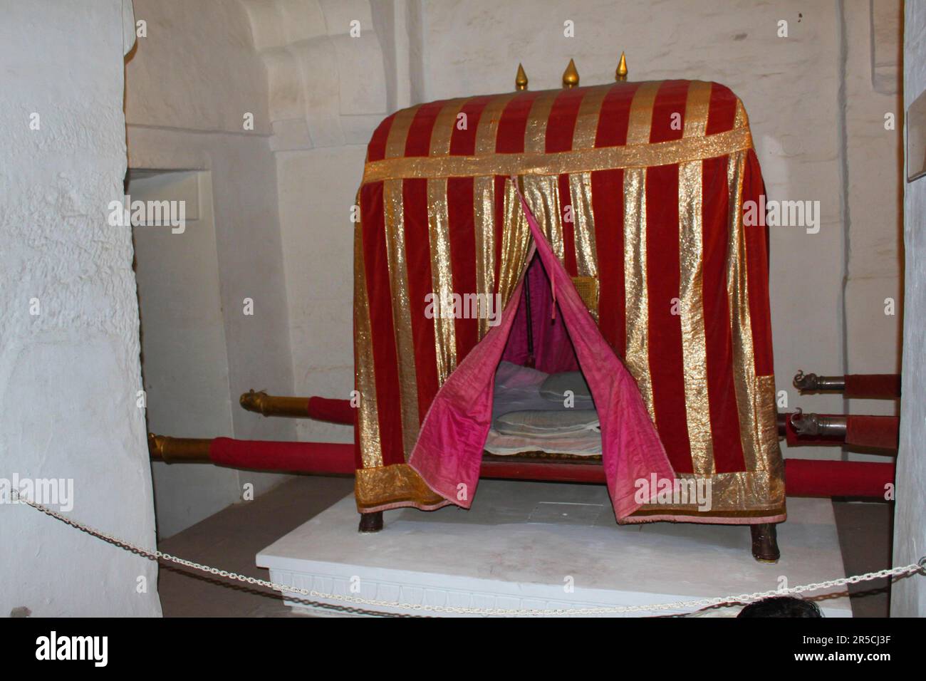 Sedan chair, Mehrangarh Fort, Jodhpur, Rajasthan, India Stock Photo