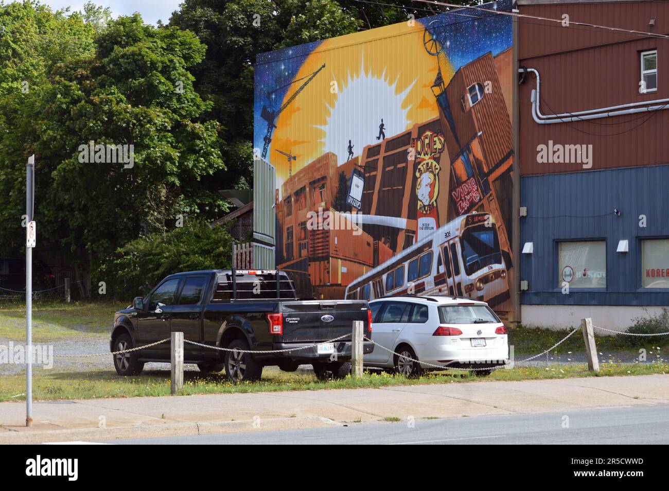 'Memories of Quinpool' mural by Dan Burt overlooking vacant lot at 6321 Quinpool Road in Halifax, Nova Scotia Stock Photo