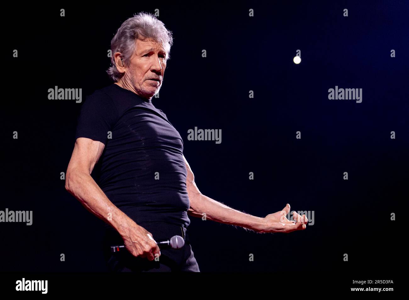 Glasgow, UK. 02nd June, 2023. Roger Waters performs live during his This Is Not A Drill European tour at the OVO Hydro in Glasgow on Friday 2nd June 2023 Waters on lead vocals, guitars, bass and piano, will be joined on stage by, Jonathan Wilson on guitars and vocals; Dave Kilminster on guitars and vocals; Jon Carin on keyboards, guitar and vocals, Gus Seyffert on bass and vocals; Robert Walter on keyboards, Joey Waronker on drums; Shanay Johnson on vocals; Amanda Belair on vocals and Seamus Blake on saxophone. Picture Credit: Alan Rennie/Alamy Live News Stock Photo