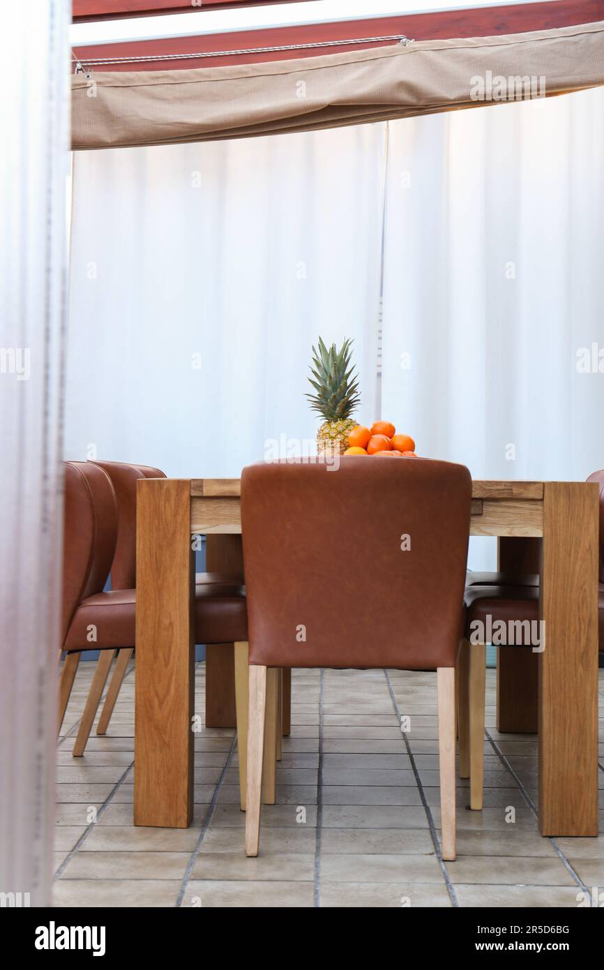 Wooden table fruits stylish hi-res stock photography and images - Alamy