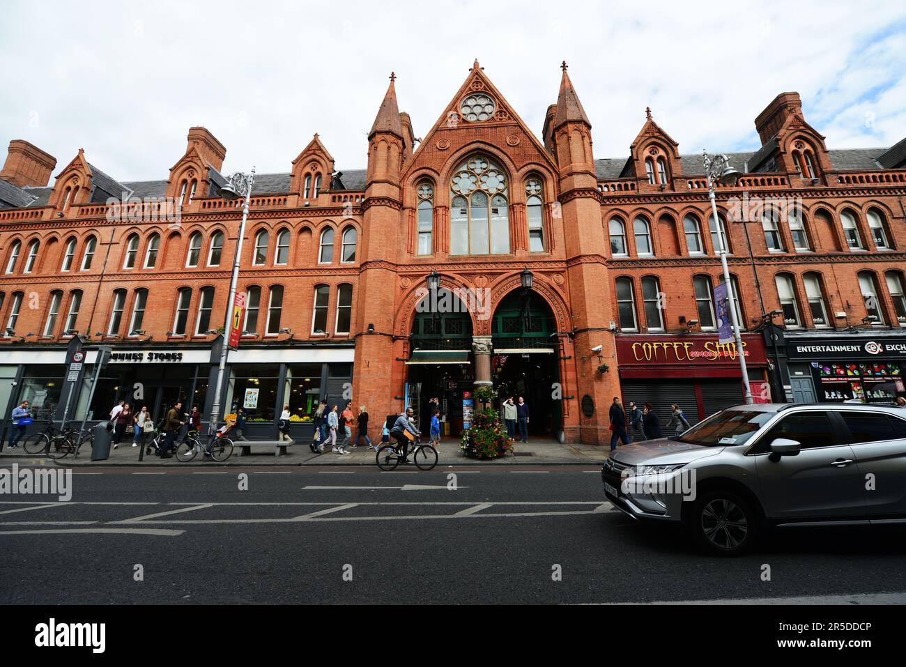 The George's street arcade is a Ornate 1881 shopping plaza offering indie clothing boutiques & food vendors, plus books & jewellery. Dublin, Ireland. Stock Photo