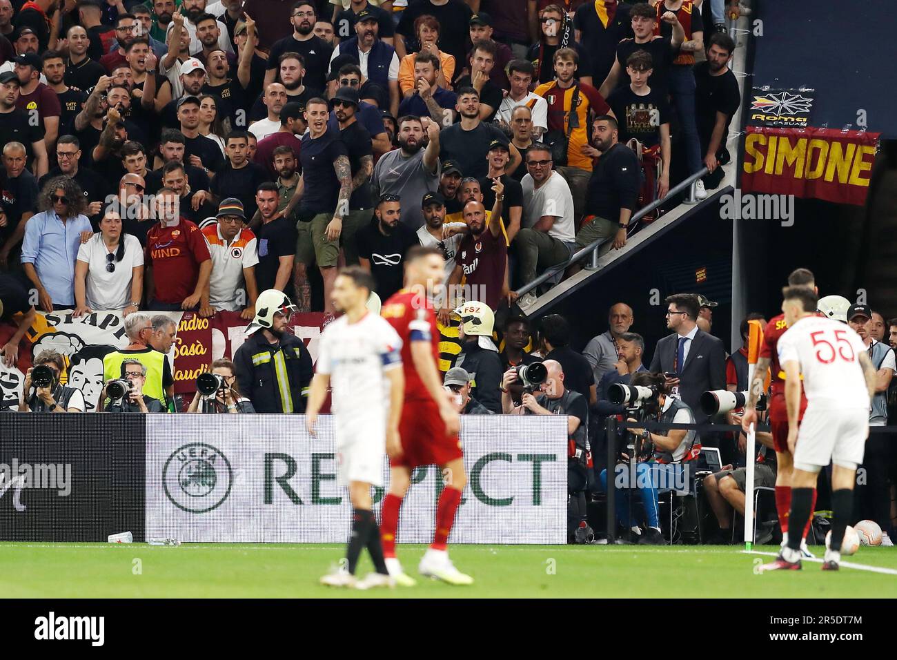 Budapest, Hungary. 31st May, 2023. General view of Roma fans Football ...