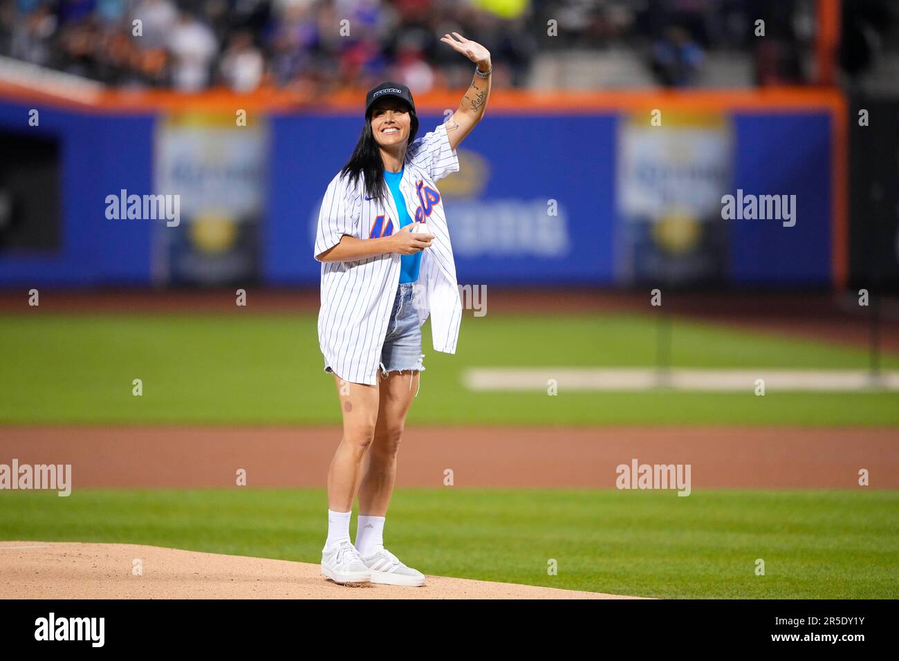 FLUSHING, NY - JUNE 02: New Jersey/New York Gotham FC defender Ali Krieger  throws out the first pitch prior to the Major League Baseball game between  the Toronto Blue Jays and New