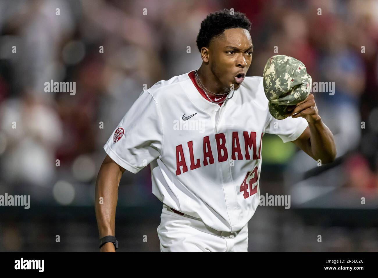 Alabama - NCAA Baseball : Alton Davis II - Cardinal II Jersey