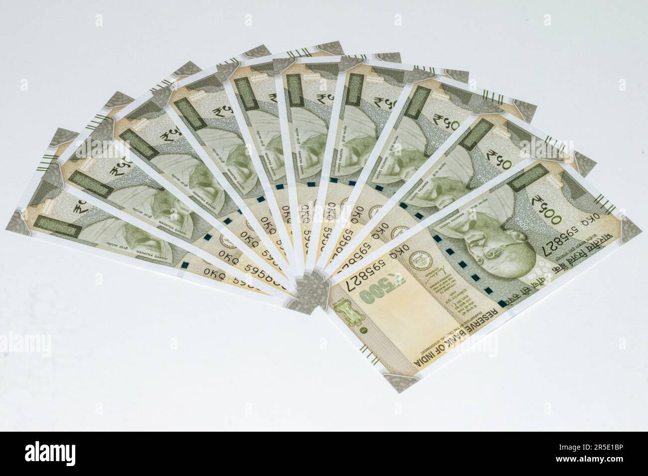 500 rupee note hi-res stock photography and images - Alamy