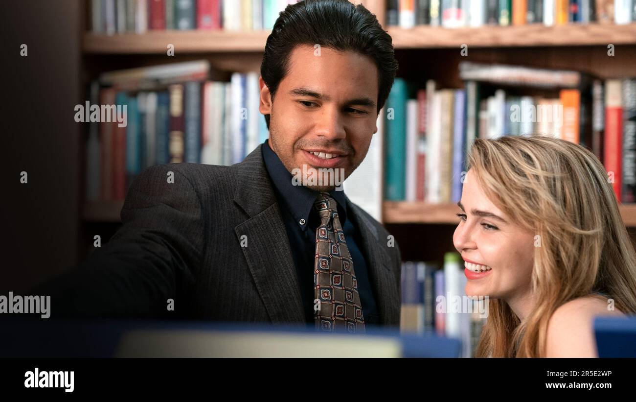 MAE WHITMAN and CARLOS VALDES in UP HERE (2023), directed by THOMAS KAIL and KIMMY GATEWOOD. Credit: 20th Television / Album Stock Photo