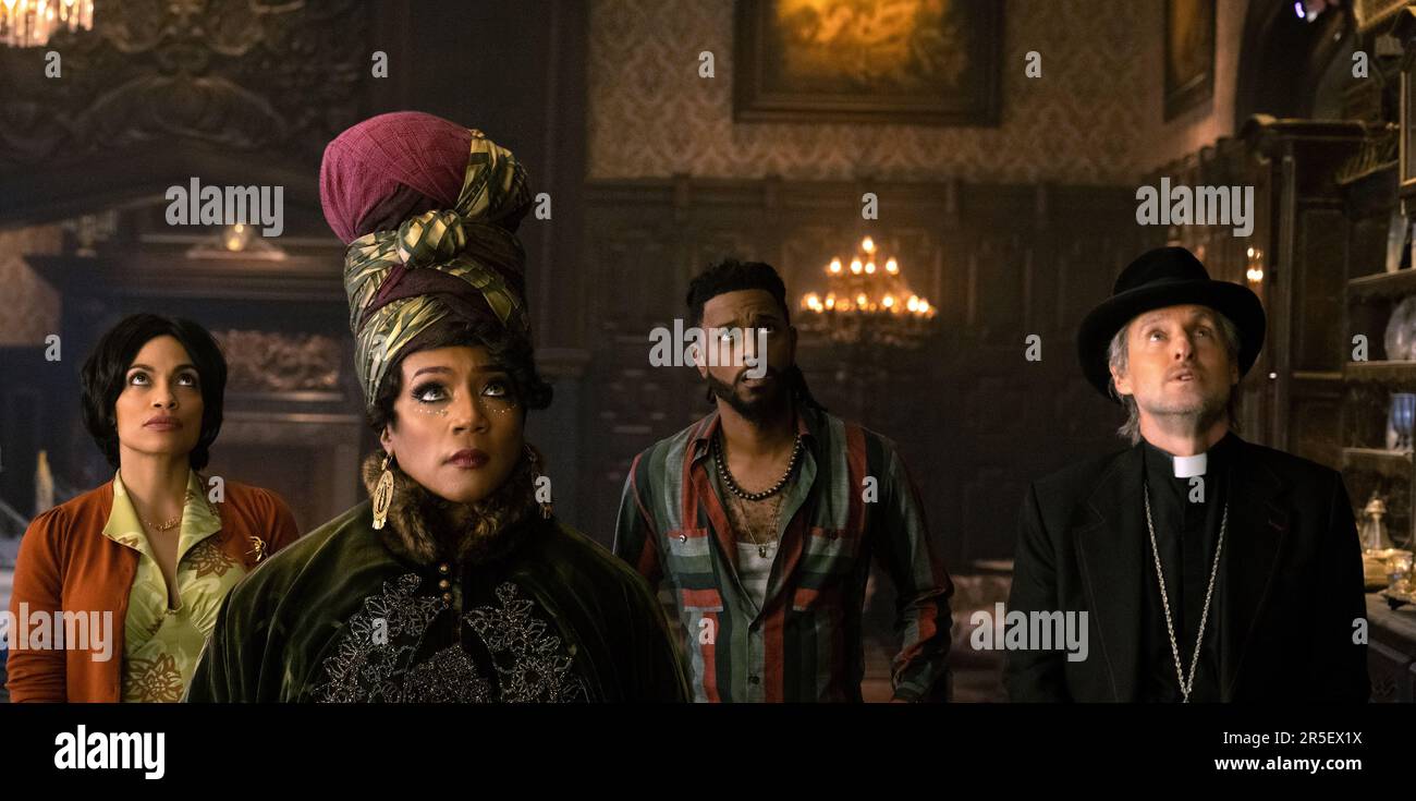 Haunted Mansion  Owen Wilson, Rosario Dawson, Tiffany Haddish & LaKeith Stanfield Stock Photo