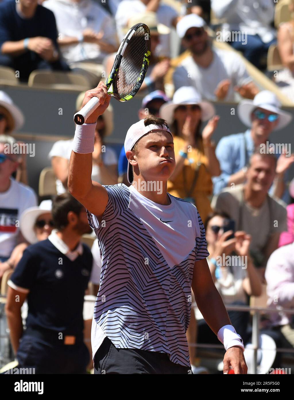 Paris, France. 03rd June, 2023. Roland Garros Paris French Open 2023 Day 7 03/06/2023 Holger Rune (DEN) wins third round match Credit: Roger Parker/Alamy Live News Stock Photo