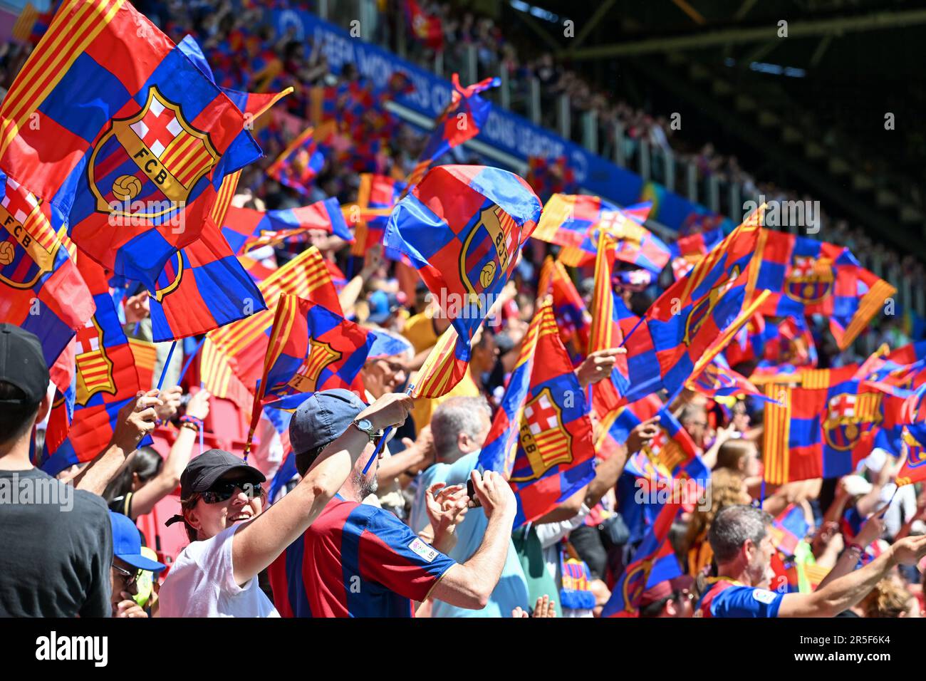 Eindhoven, The Netherlands. 03rd June, 2023. fans and supporters of Barcelona pictured ahead of a female soccer game between FC Barcelona Femeni and VFL Wolfsburg, at the final of the 2022-2023 Uefa Women's Champions League competition, on Saturday 3 June 2023 in Eindhoven, The Netherlands . Credit: sportpix/Alamy Live News Stock Photo