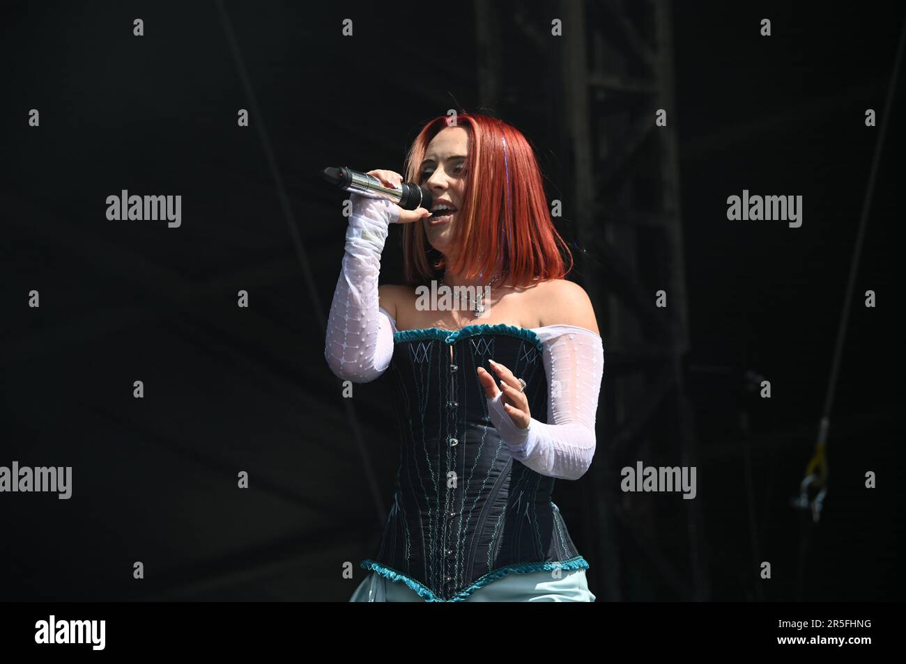 London, UK. 3rd June, 2023. Rose Gray perfroms at the Mighty Hoopla 2023, Day 1 with more than 200 artists and perfromers across 10 stages embracing the best of pop, alternative and queer culture at Brockwell park. Credit: See Li/Picture Capital/Alamy Live News Stock Photo