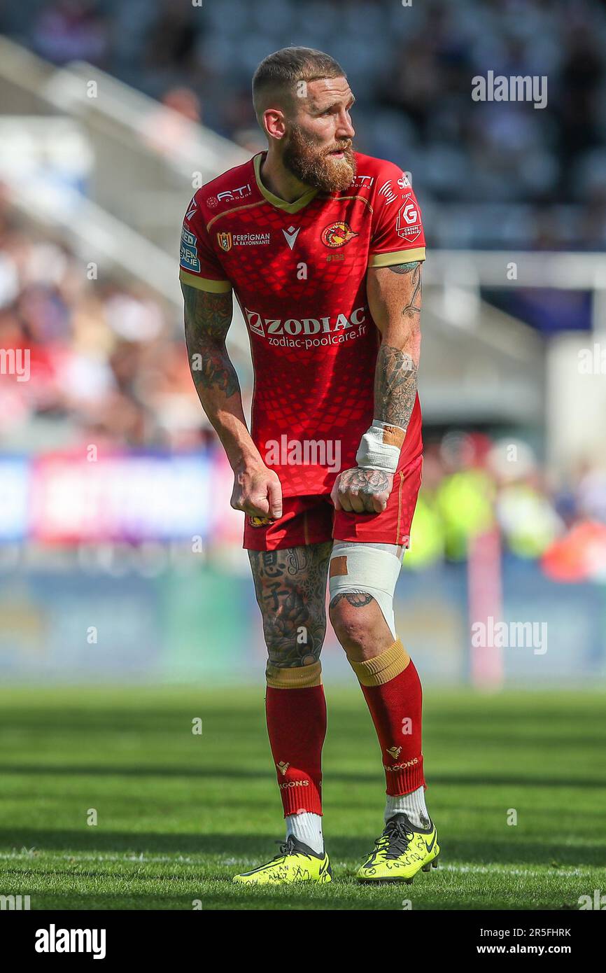 Sam Tomkins #29 of Catalans Dragons during the Betfred Super League Magic Weekend match Wigan Warriors vs Catalans Dragons at St. James's Park, Newcastle, United Kingdom, 3rd June 2023  (Photo by Gareth Evans/News Images) Stock Photo