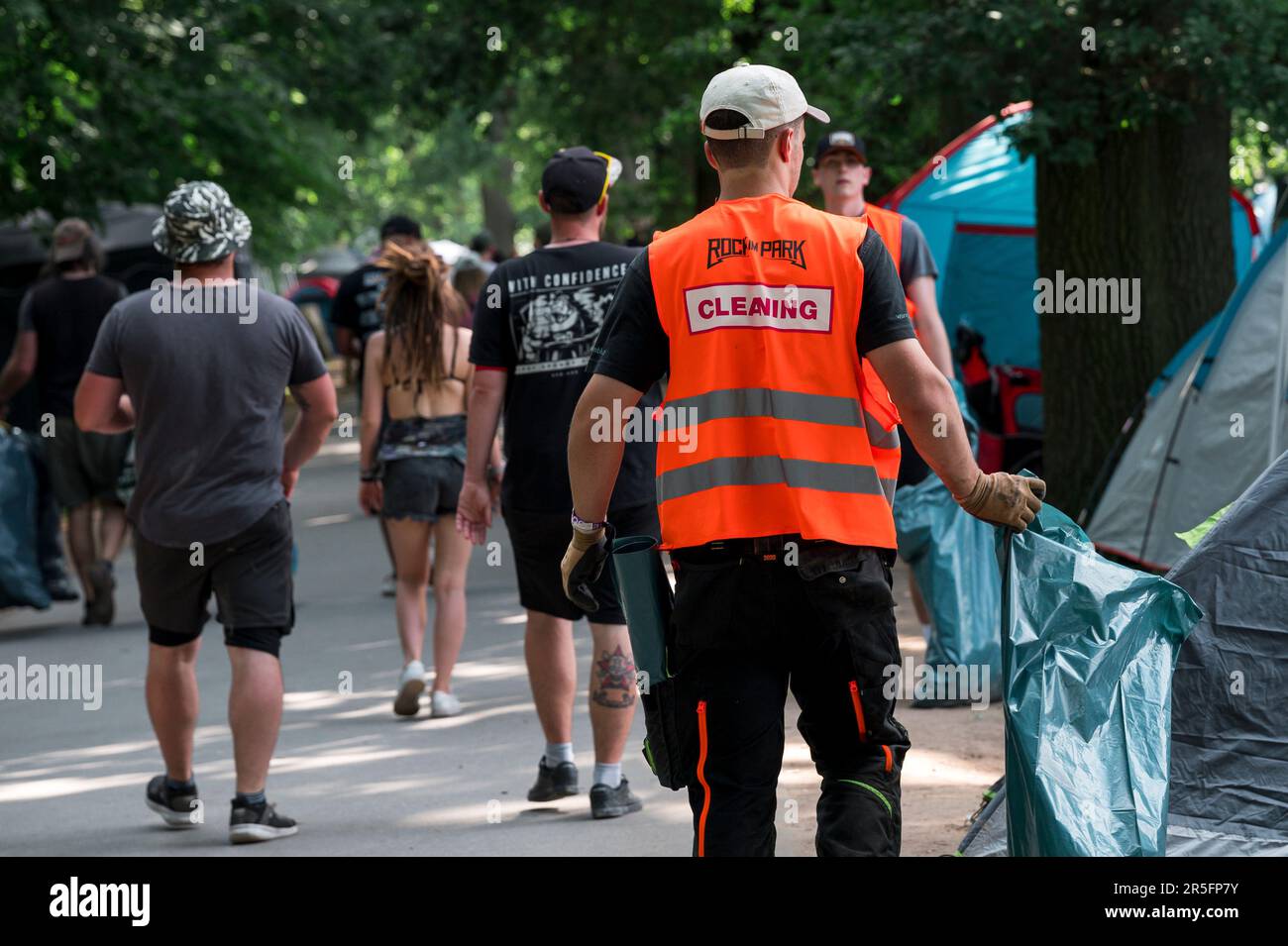 rock im park caravan camping