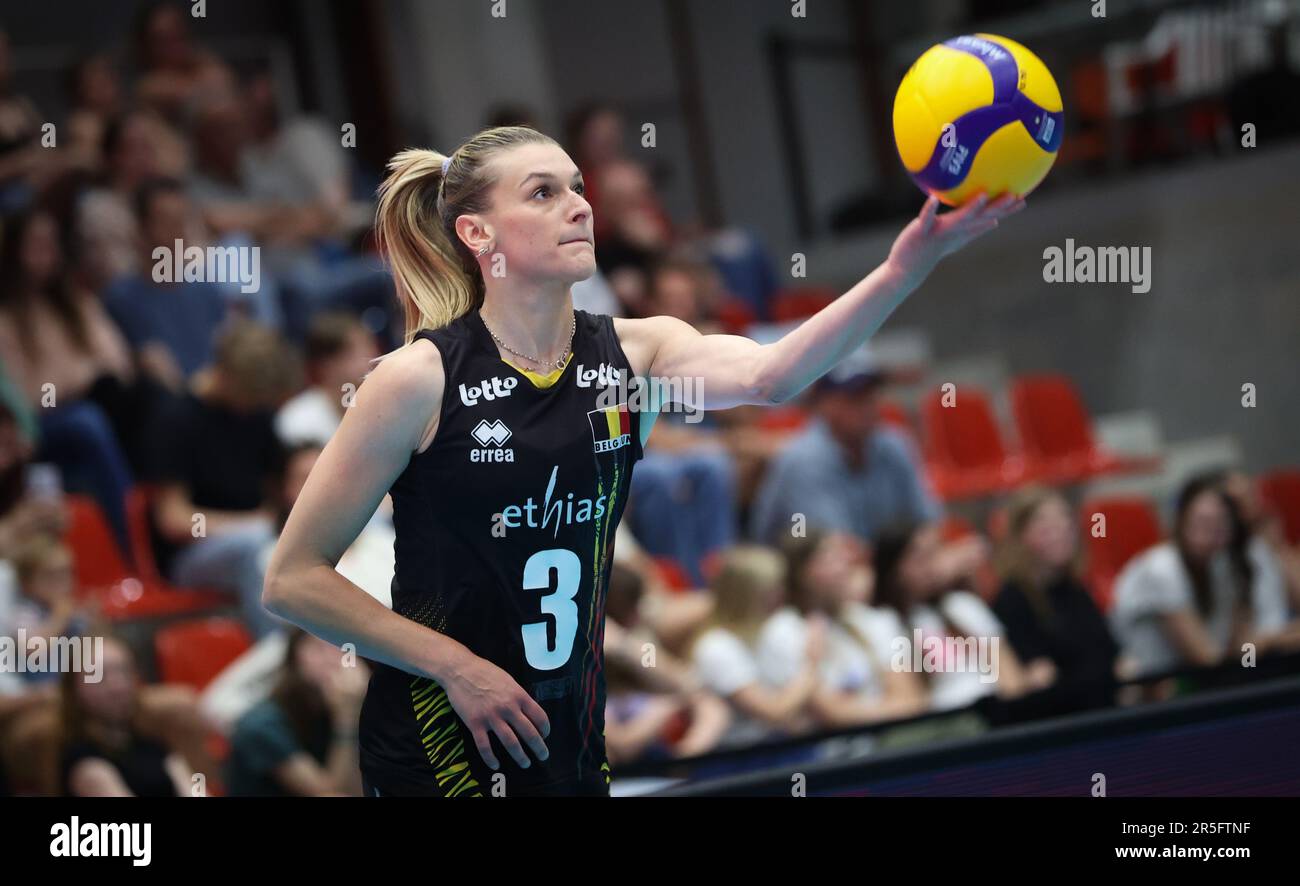 European volleyball league hi-res stock photography and images - Page 7