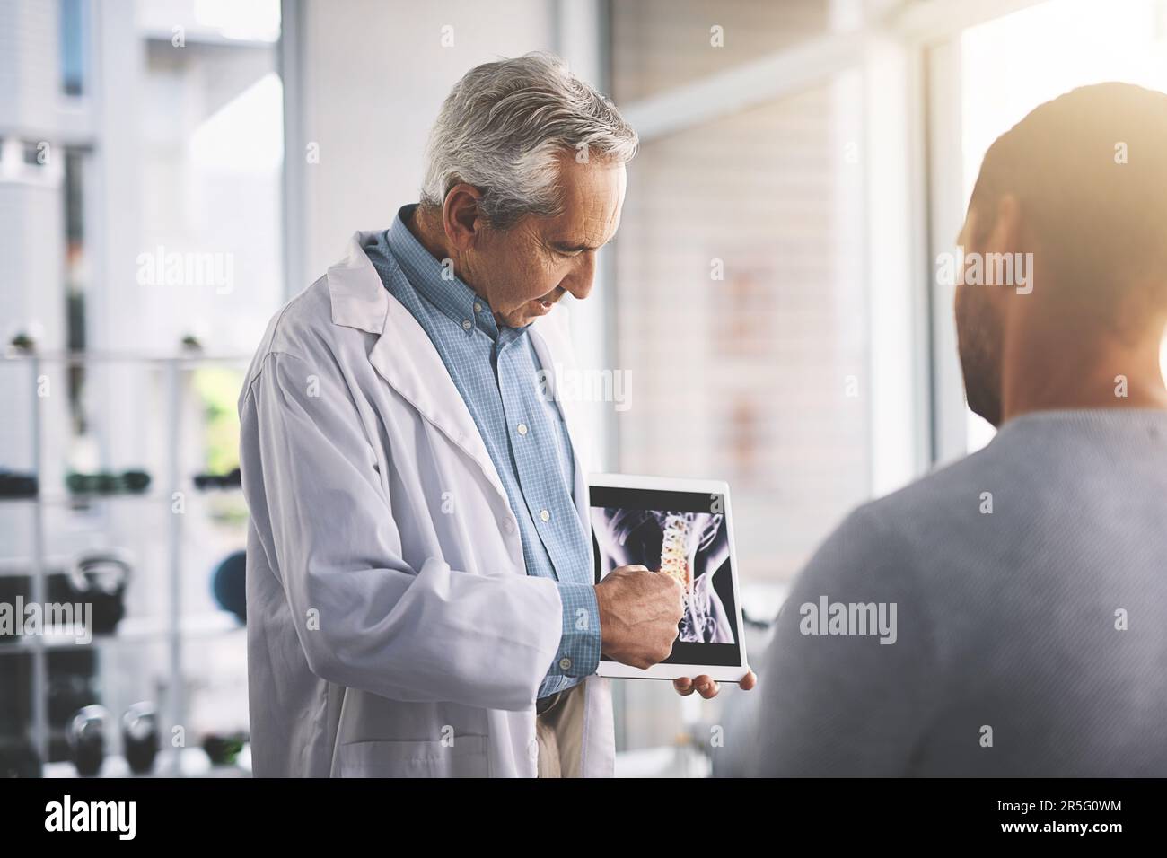 It doesnt look too bad a senior doctor giving his male patient a