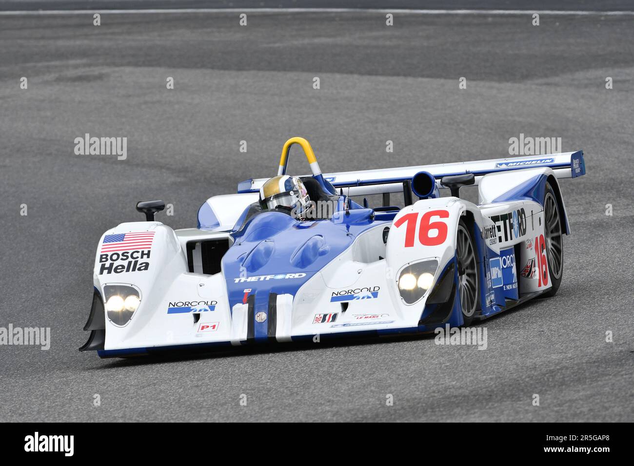 Mg lola ex257 hi-res stock photography and images - Alamy