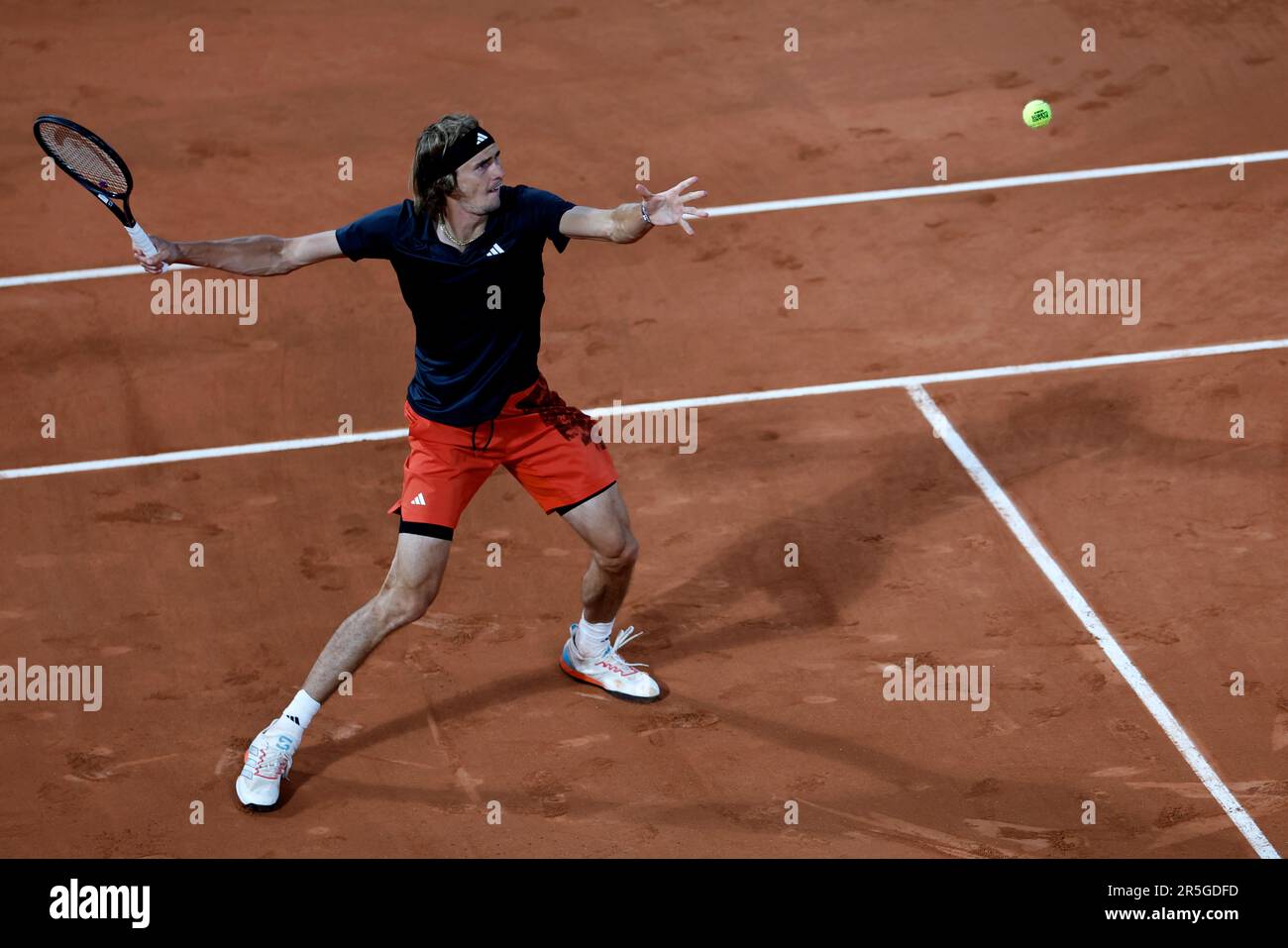 Germany's Alexander Zverev returns the ball to Frances Tiafoe of the U
