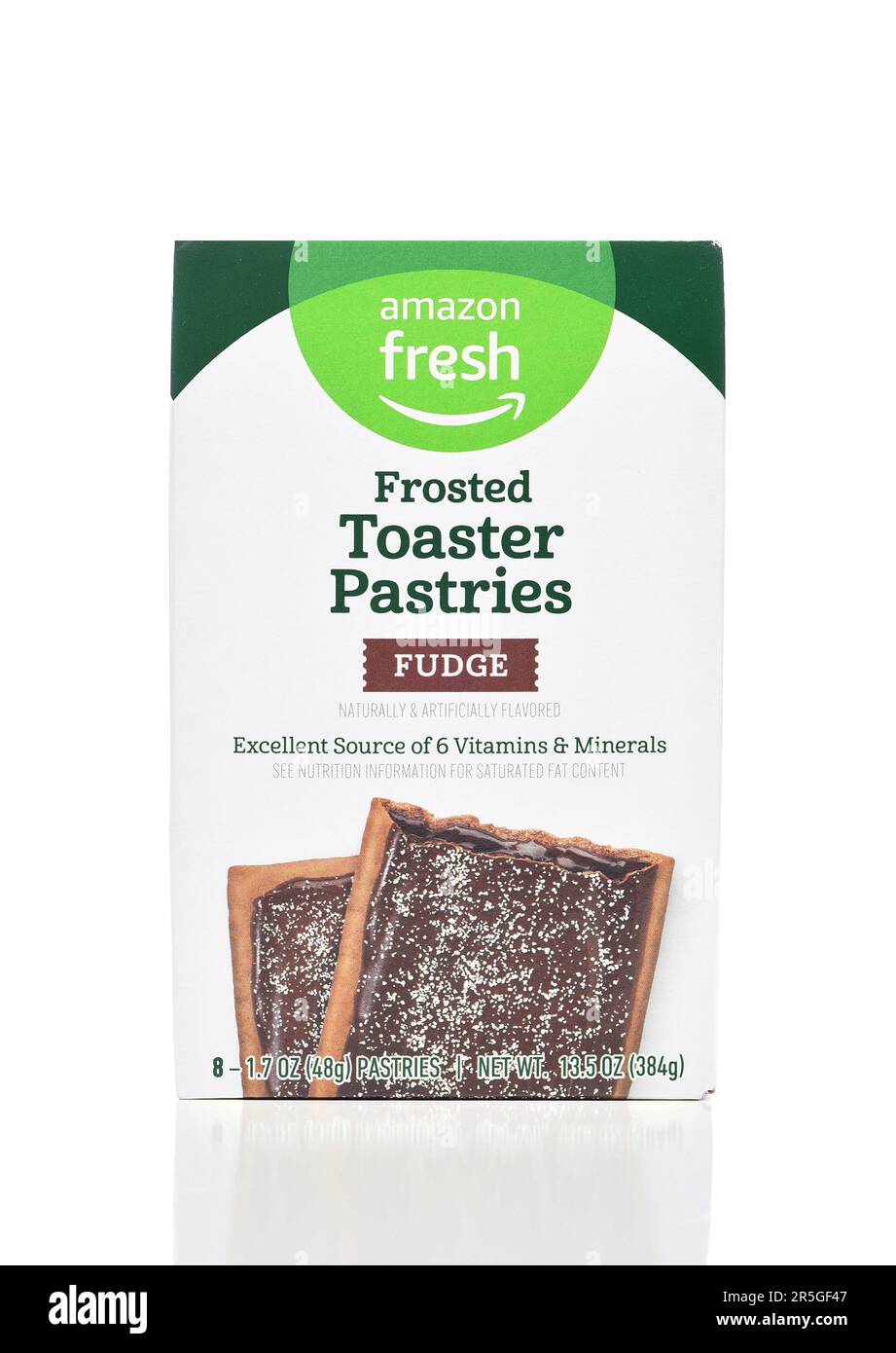 IRIVNE, CALIFORNIA - 01 June 20223: A box of Amazon Fresh Fudge Toaster Pastries. Stock Photo