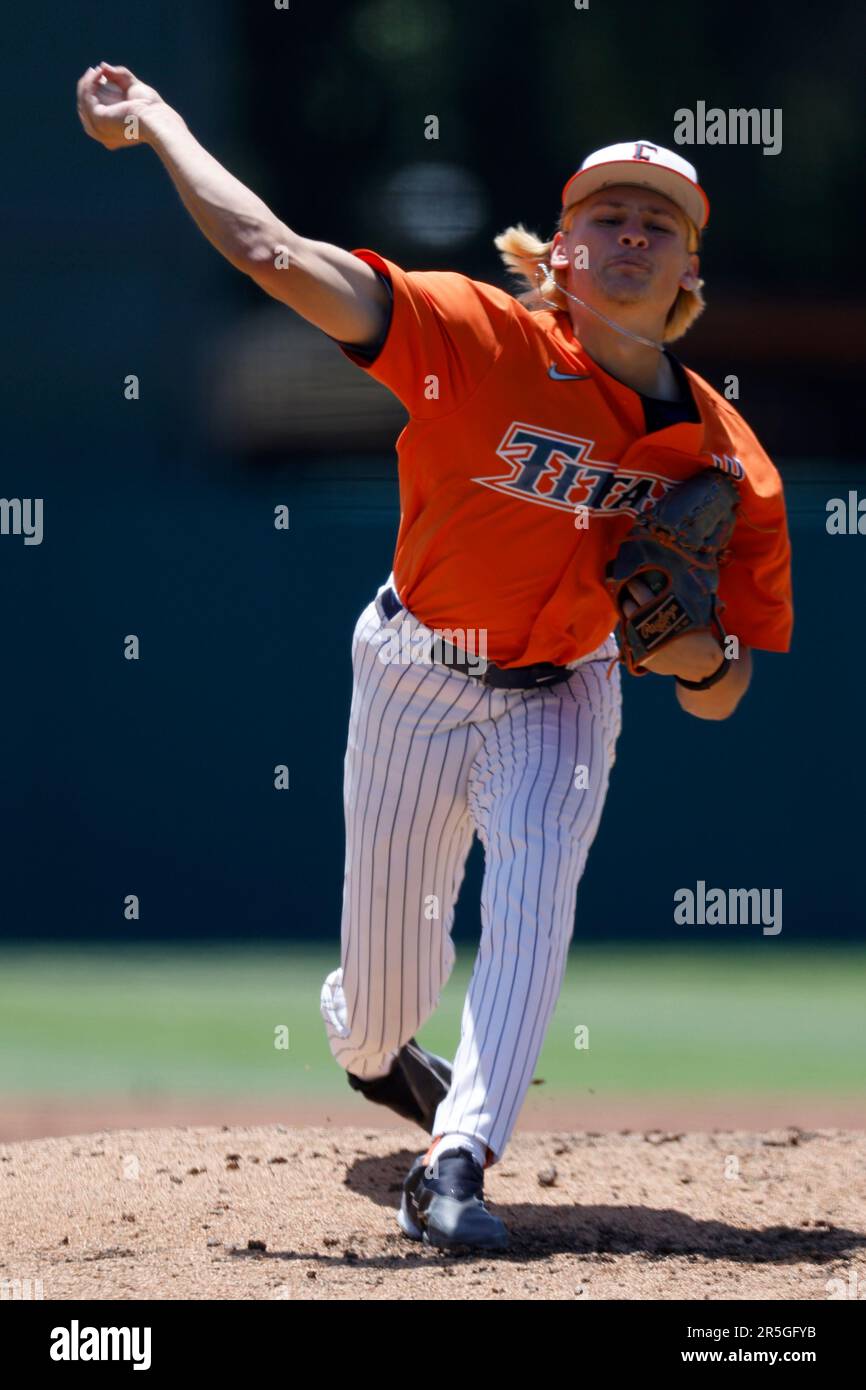 Fullerton's Evan Yates throws against San Jose State during an NCAA