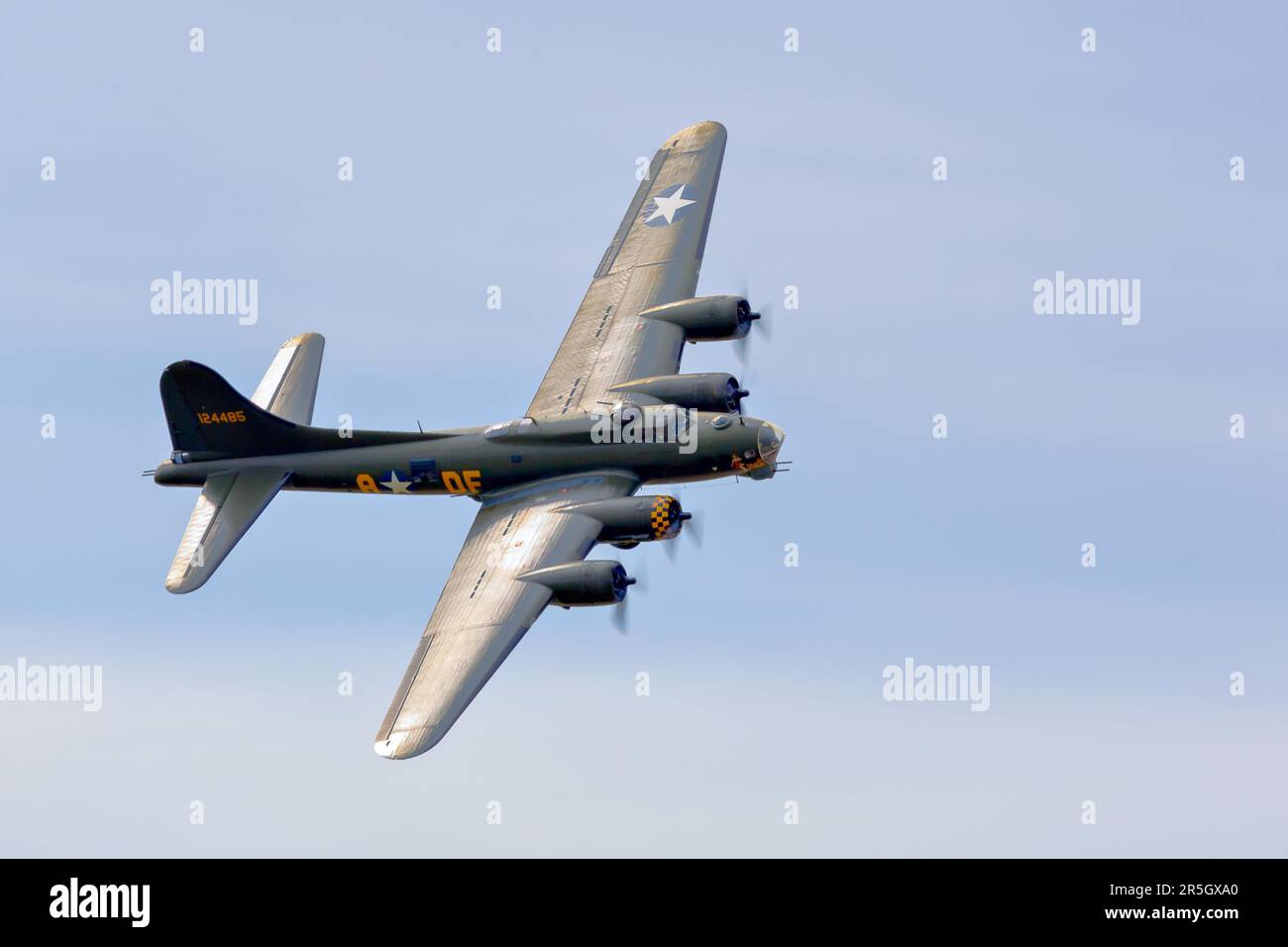 Memphis Belle Boeing B 17 Bomber Flying over Shoreham Airfield Stock ...